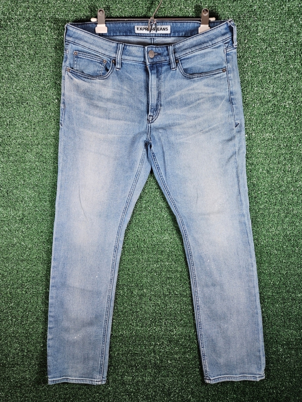 Express Rocco Slim Fit Skinny Leg Light Wash Denim Jeans / Mens Size 34/32